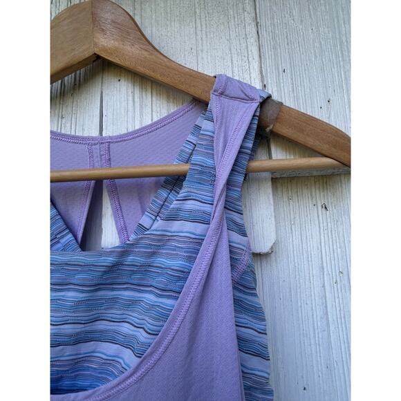 Lululemon Ready & Go Tank Top Medium‎ Support Built-In Bra Luxtreme Size 6 - Picture 3 of 8